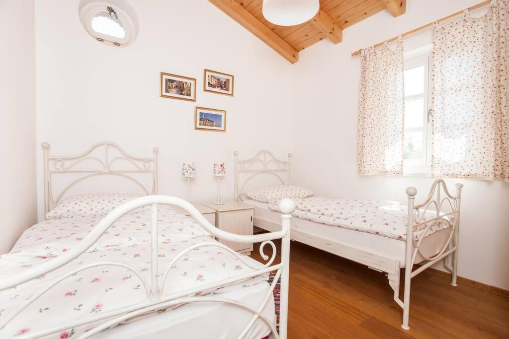 Villa Petra Poreč Exterior foto
